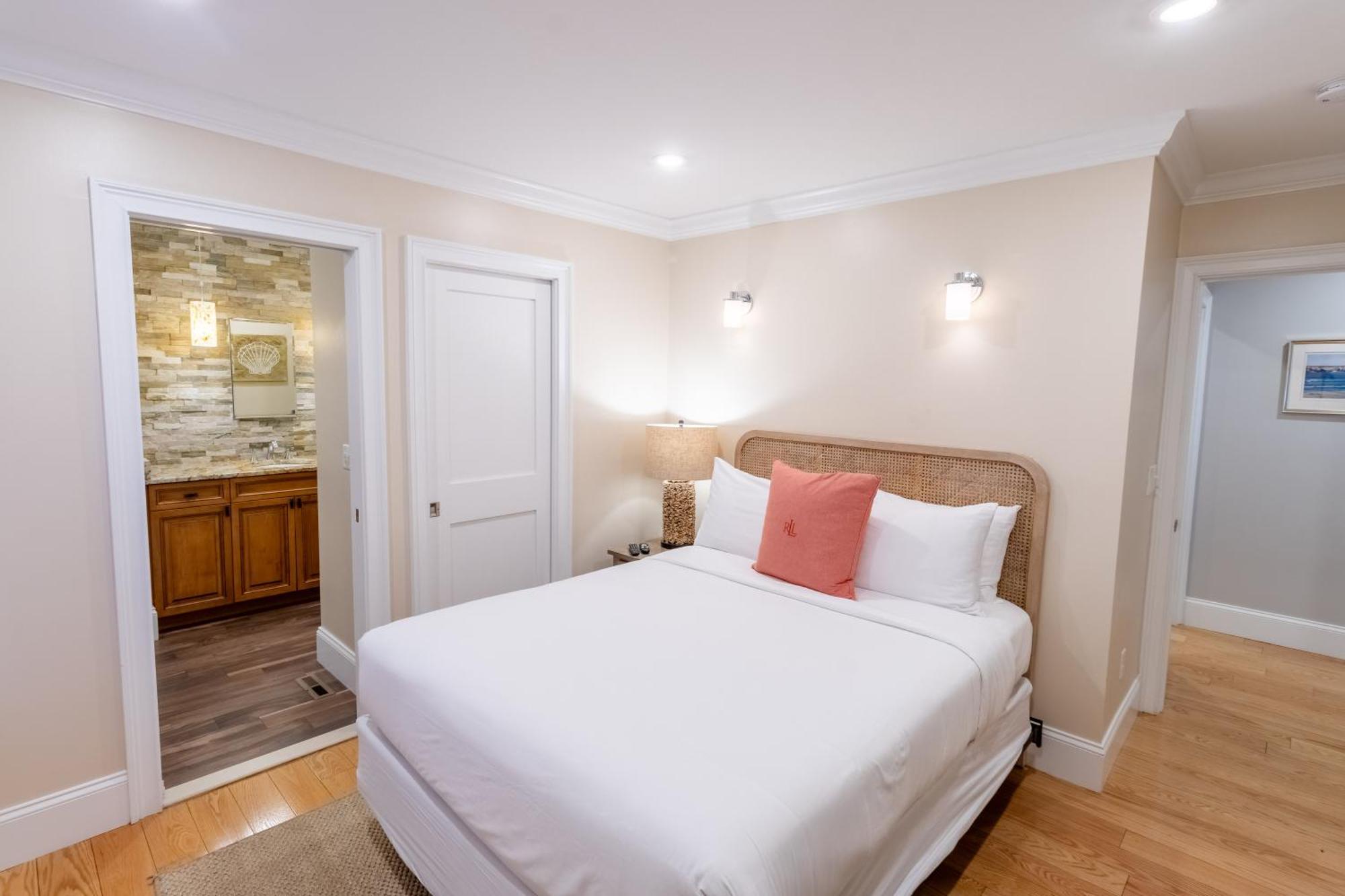 Apartament The Newport Lofts - 548 Thames Street Zewnętrze zdjęcie