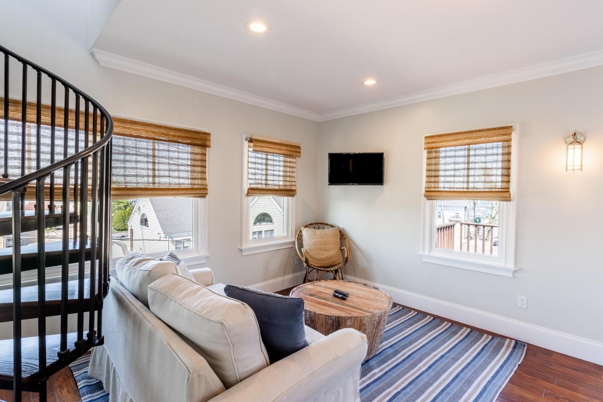 Apartament The Newport Lofts - 548 Thames Street Zewnętrze zdjęcie